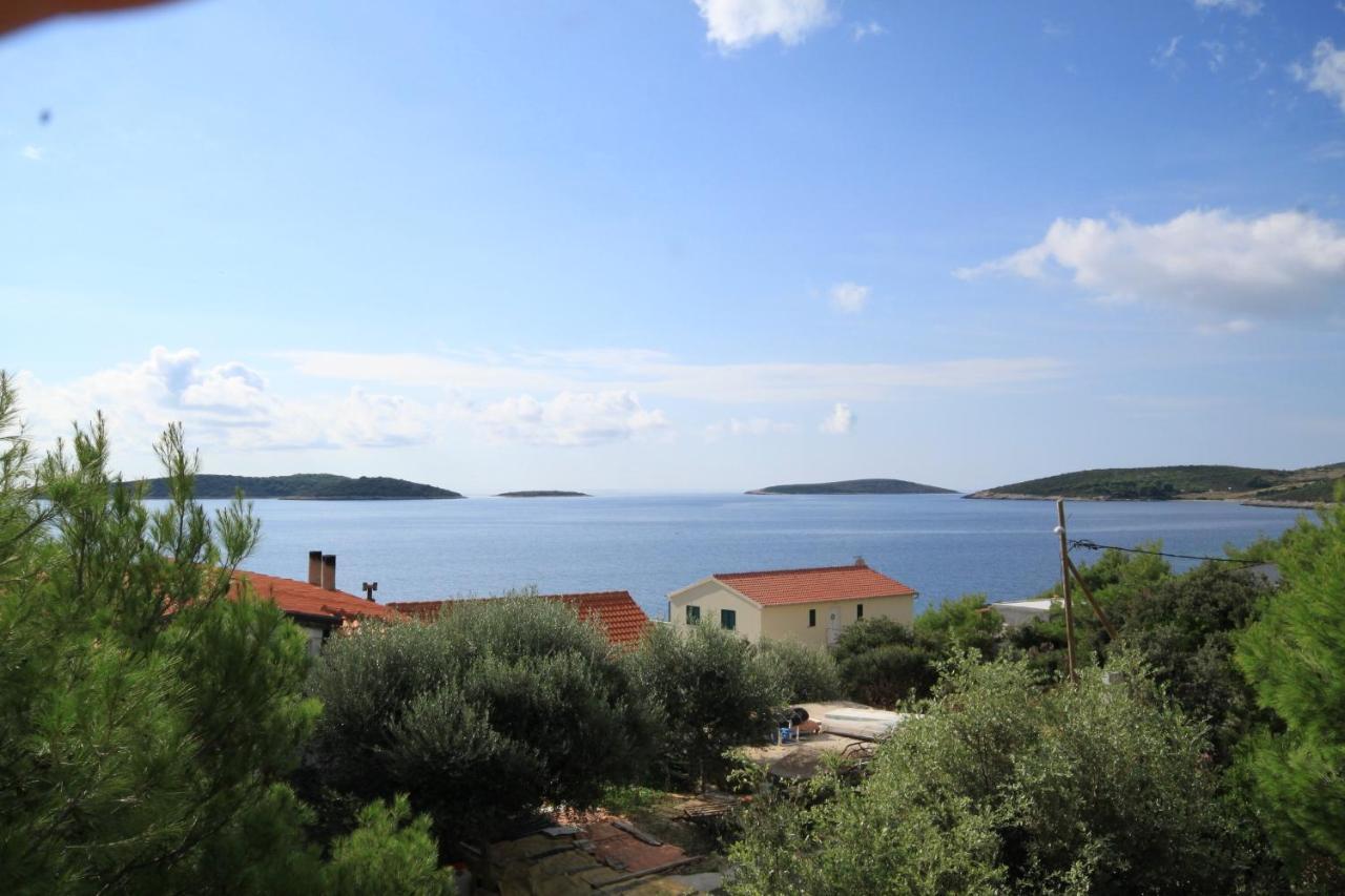 Apartments By The Sea Milna, Vis - 8895 Рукавац Экстерьер фото